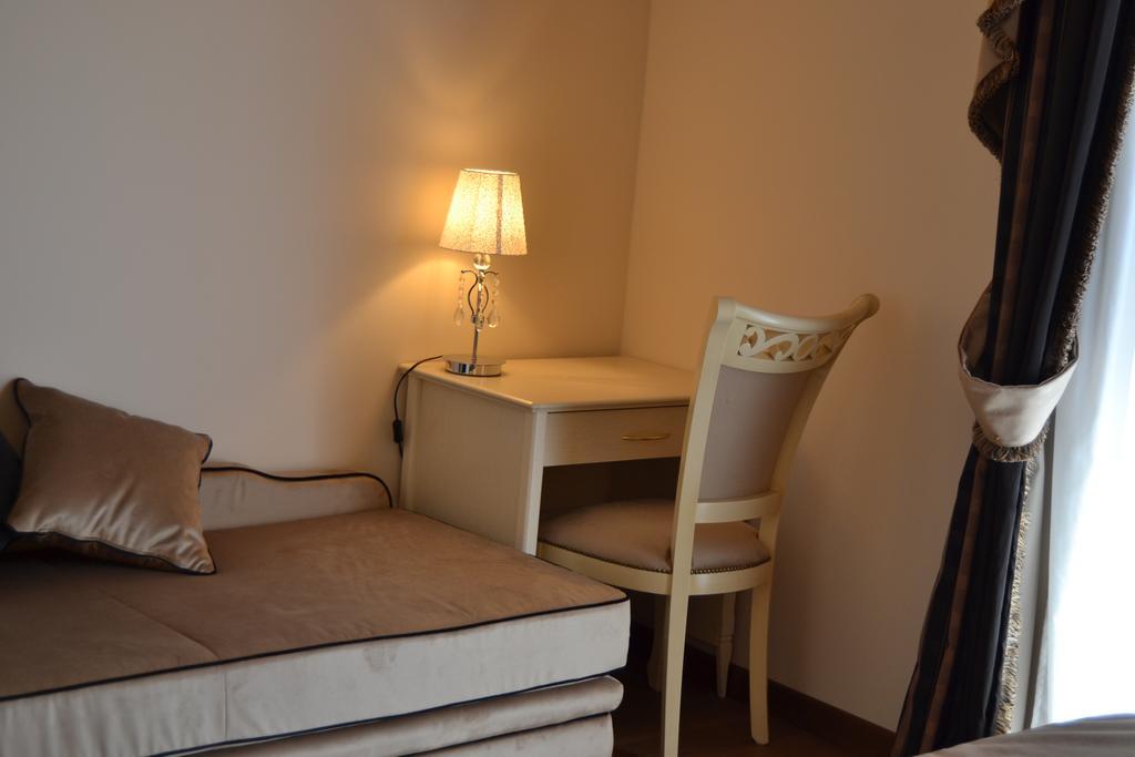 Agriturismo De Luca Mozzagrogna Экстерьер фото