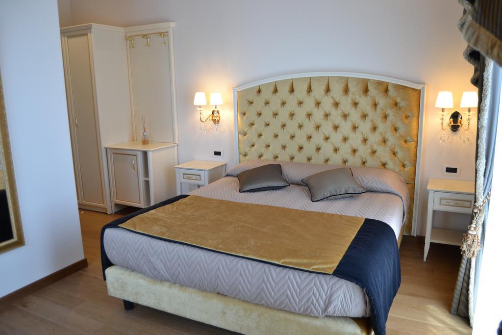 Agriturismo De Luca Mozzagrogna Экстерьер фото